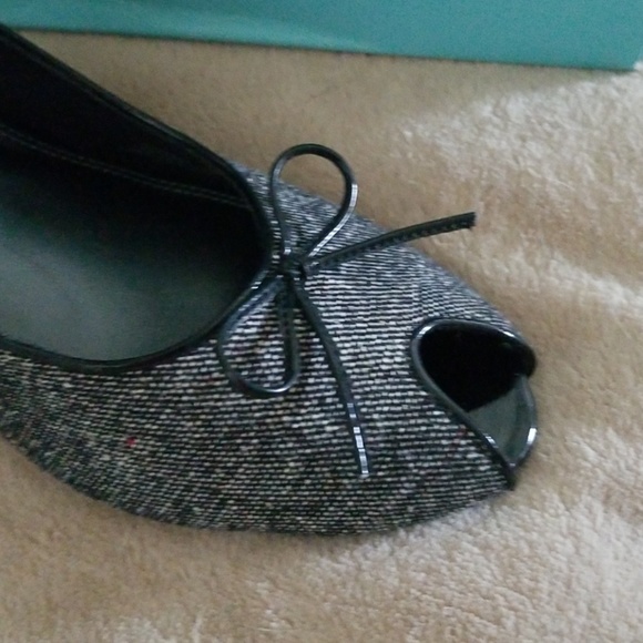 Shoes - Picture 3 of 3